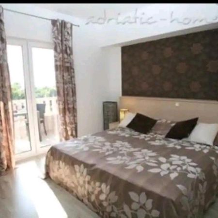 Villa Dubrovnik Makarská Exteriér fotografie